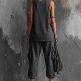 Conjunto Casual de Chaleco Gris Oscuro y Pantalones Cargo Jogger