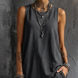 Conjunto Casual de Chaleco Gris Oscuro y Pantalones Cargo Jogger